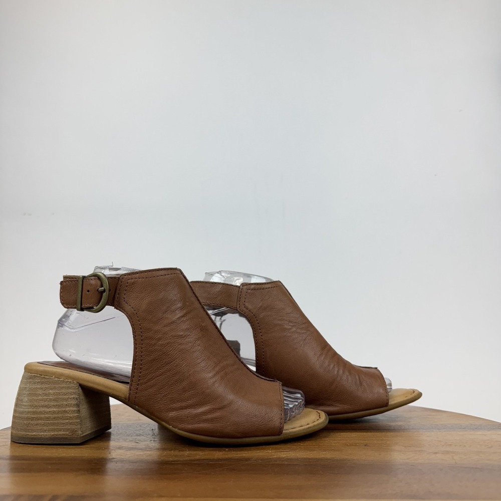 Womens Born Sage Brown Leather Peep Toe Slingback Heeled Sandals Size 8 M GUC